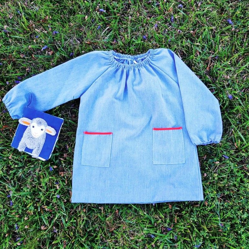 NOVEDAD!   Bata Lisa Guardería Infantil   con goma        Tejido Vaquero