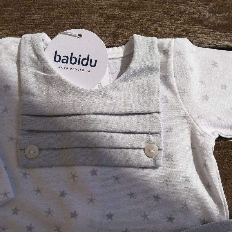 Ropa recien nacido, canastilla bebe, ajuar bebe  para futuramama