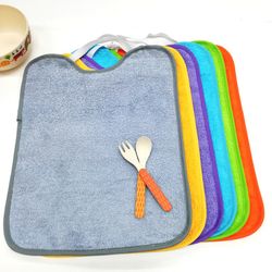 Pack 6 baberos de rizo con goma y impermeable 30x40 cm 104190