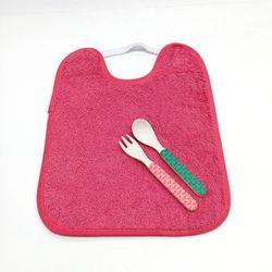 Pack 4 baberos con goma y impermeable 25x30 cm 888