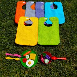 Pack 6 baberos de rizo con velcro y impermeable 38x26 cm 98997